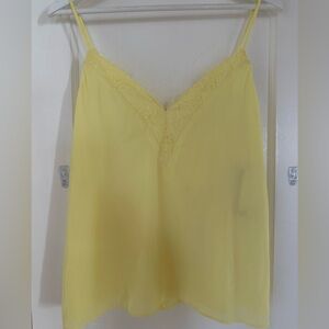 Melrose & market Yellow top